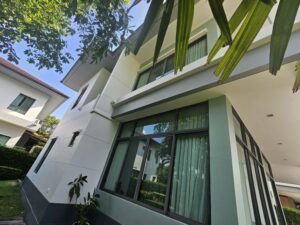 หน้าบ้าน