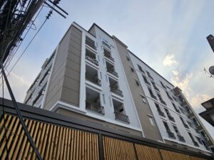 ละออเพลส